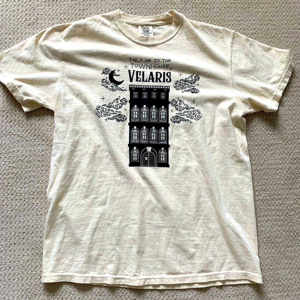 ACOTAR Velaris T-shirt
